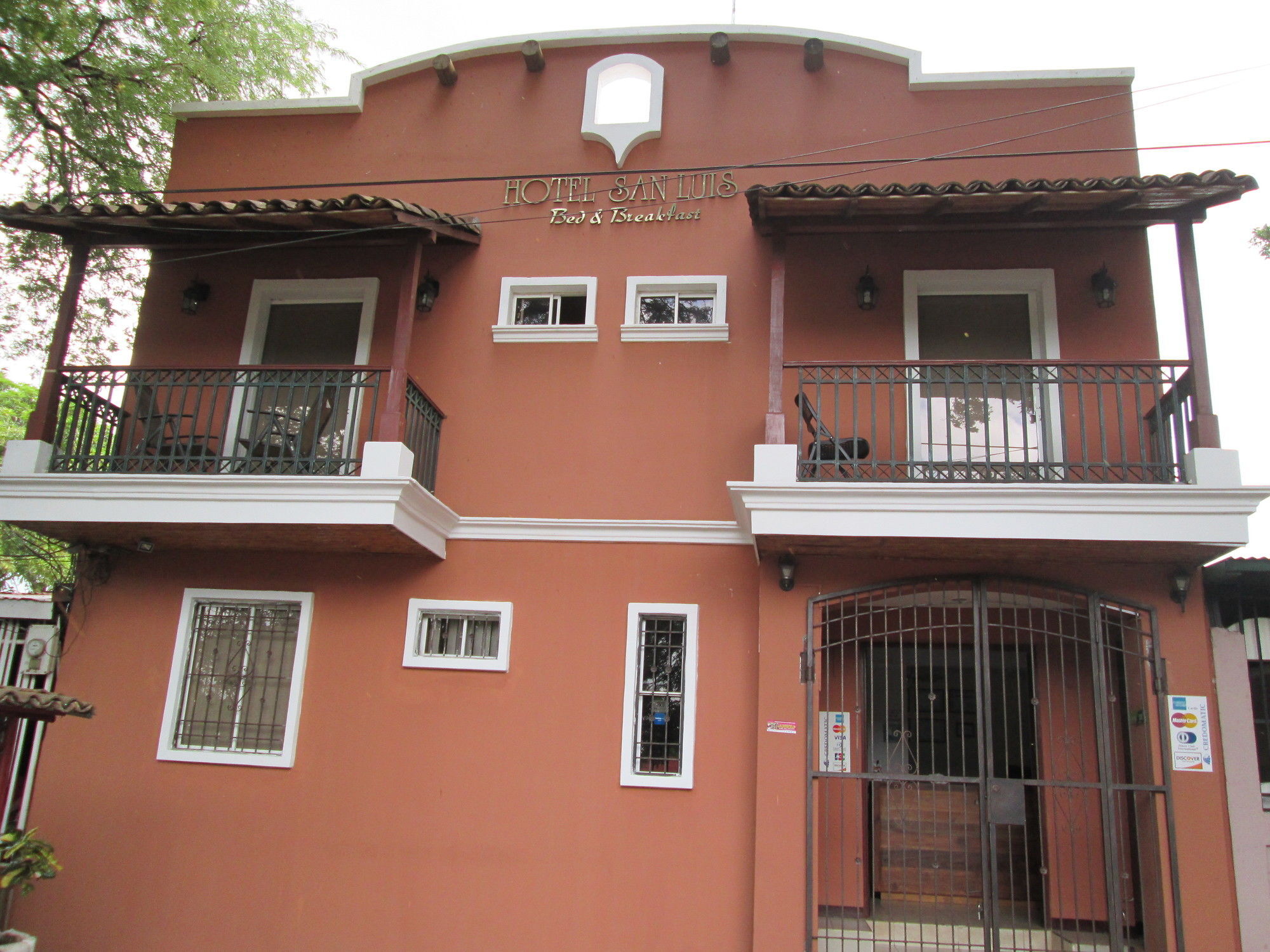 Hotel San Luis Managua Buitenkant foto